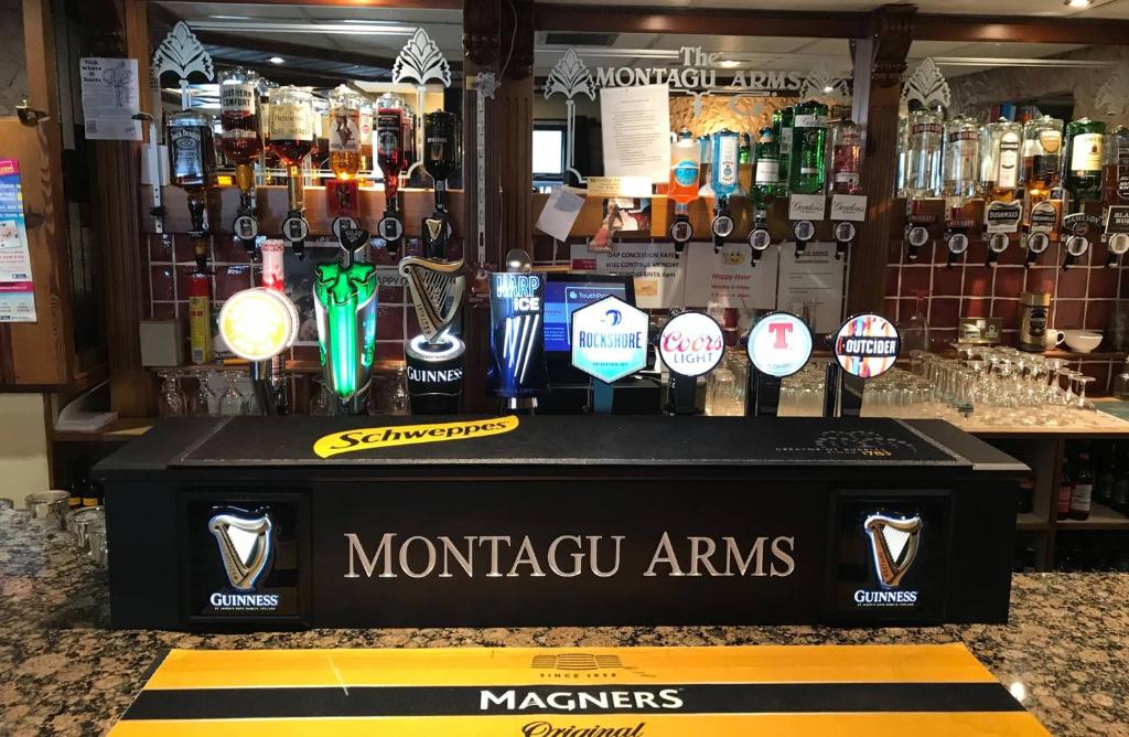 Montagu Arms room 6